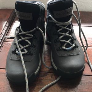Columbia hiking boots